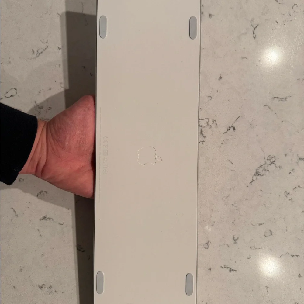 Apple Wireless Keyboard - White